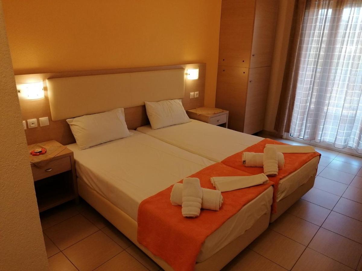 Decauville Hotel Gerakini Luaran gambar