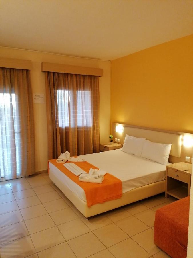 Decauville Hotel Gerakini Luaran gambar